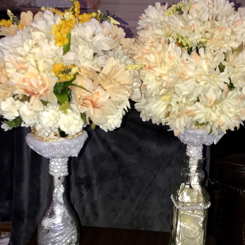 Set of three beautiful Centerpieces